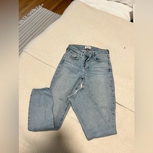 Mid-rise jeans